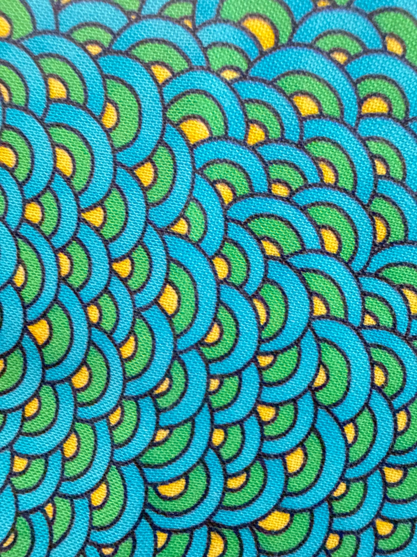 QT fabrics alpha doodle 1649–27635 – Q