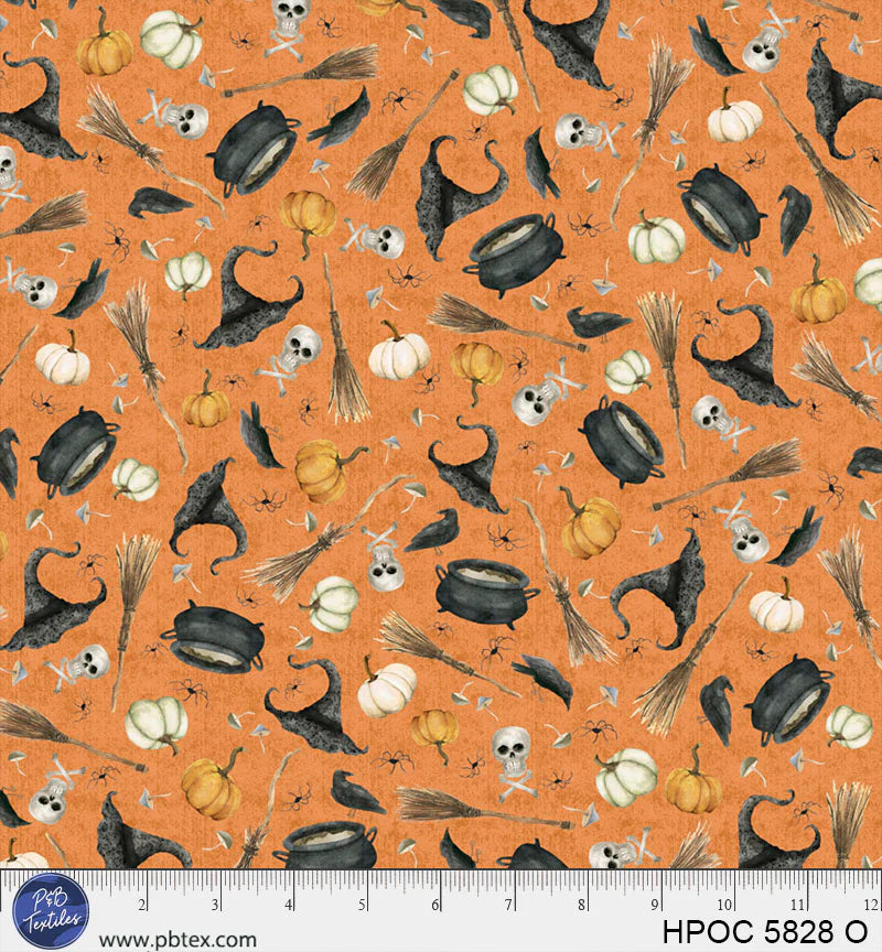 Hocus Pocus. SMALL HALLOWEEN TOSS orange