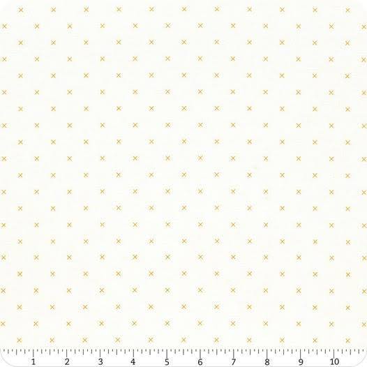 Riley Blake Bee Cross Stitch C747 Daisy