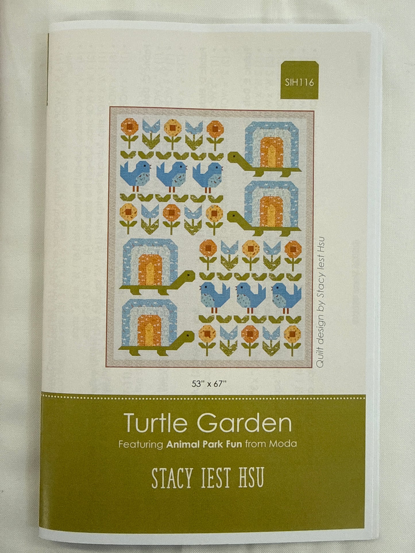 Turtle garden pattern by Stacy Iest Hsu
