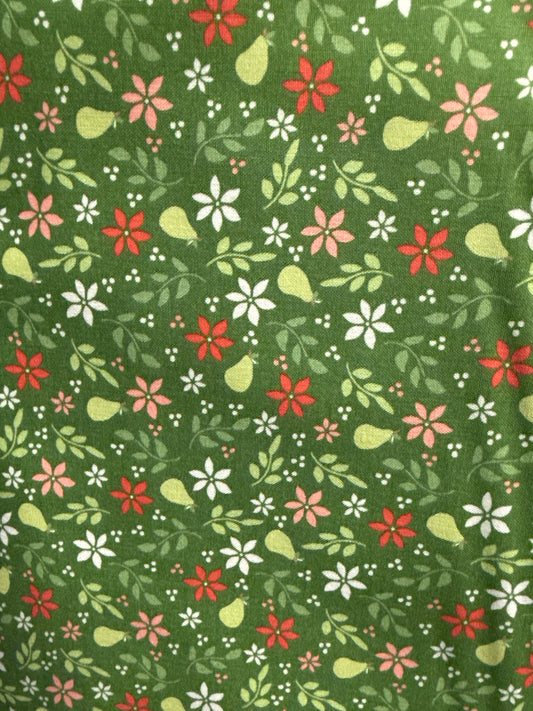 Poinsettia and Pear Evergreen 37711 14