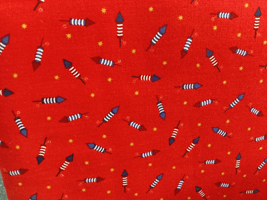 Riley Blake seasonal basics pattern C769 red