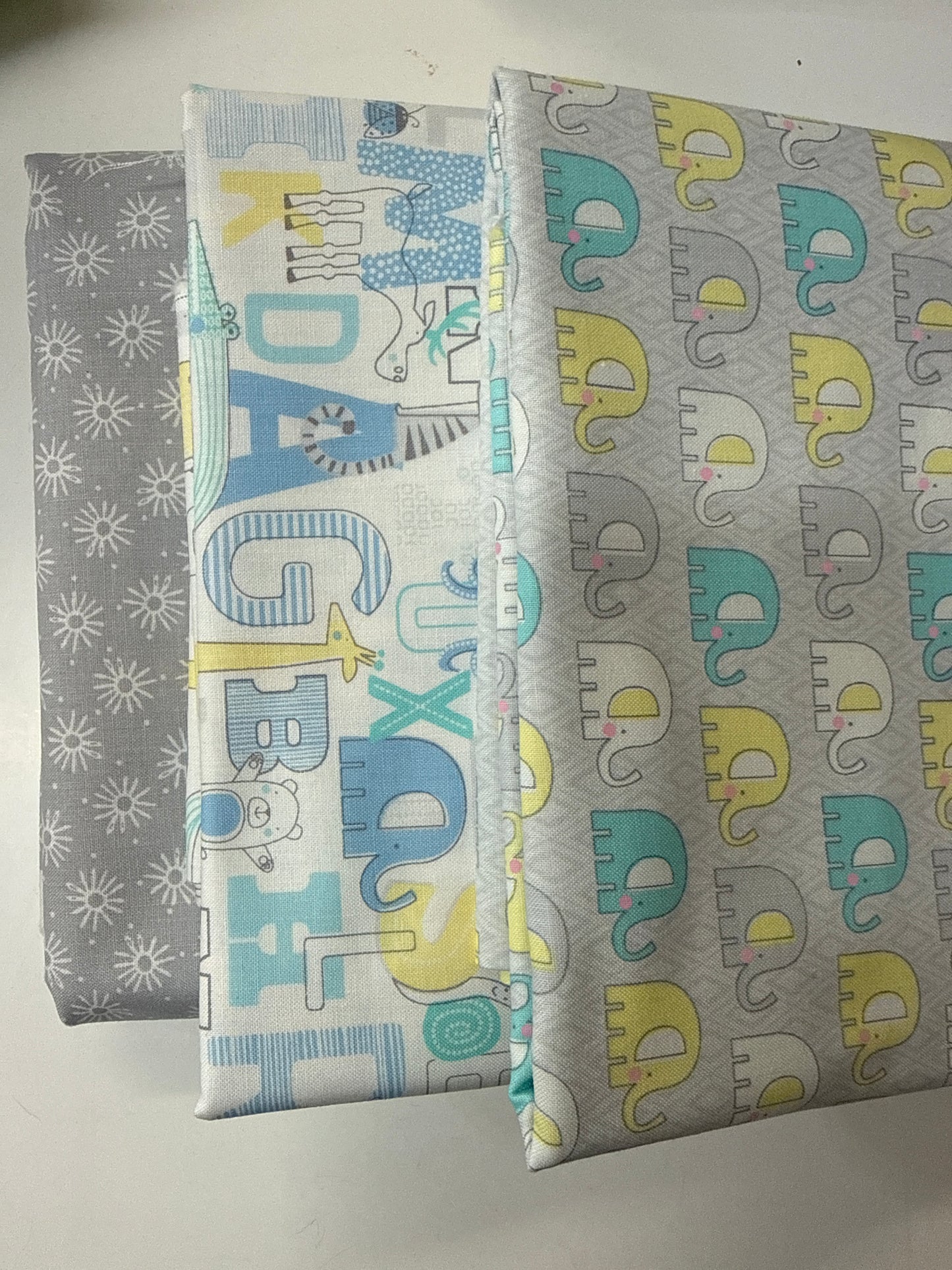 3 yard Quilt Kit Animal Alphabet