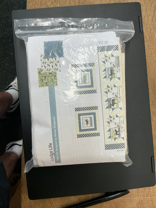 Table Runner kit 1