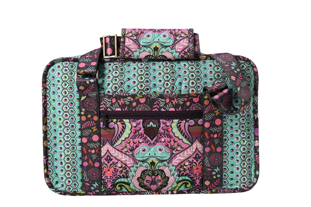 Stitcher's Suitcase Pattern